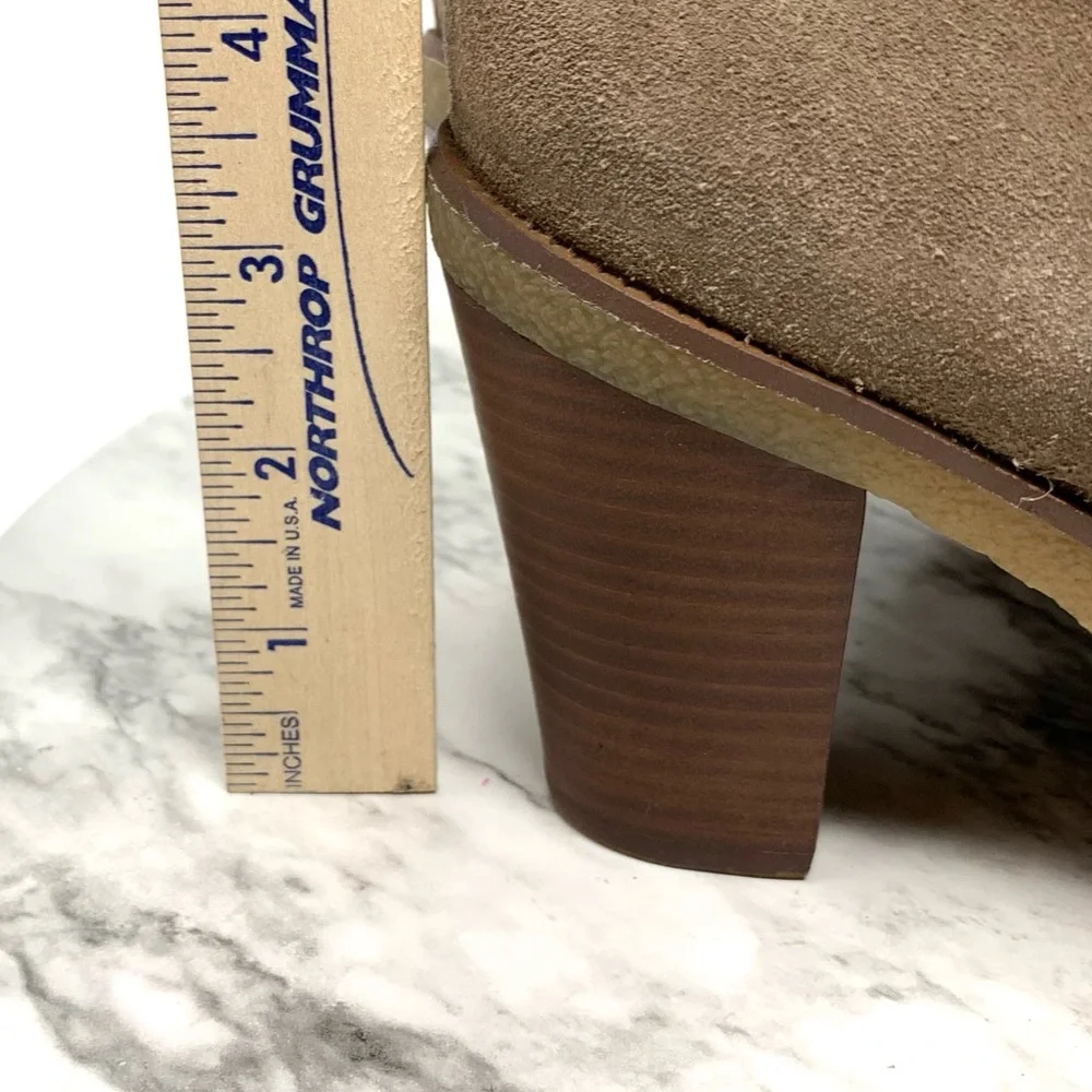 Vince Camuto Parka Suede Booties 9 Neutral Classic Casual  Bohemian Slouchy Boho - Picture 13 of 16